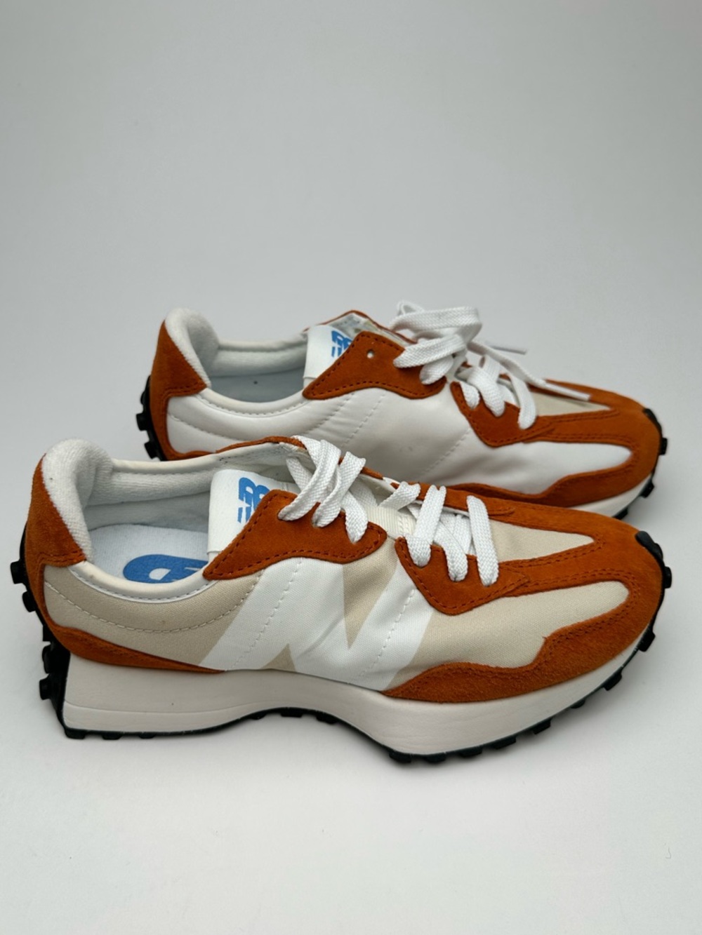 New Balance women’s 327, size 6.5